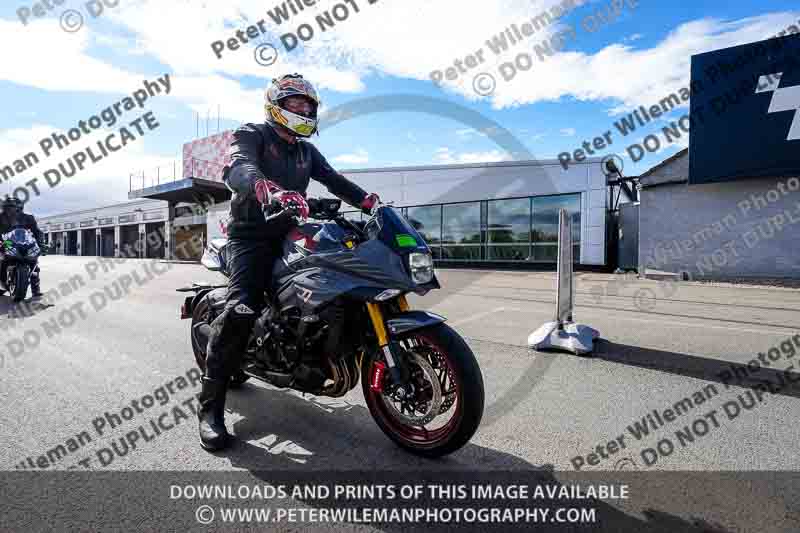 donington no limits trackday;donington park photographs;donington trackday photographs;no limits trackdays;peter wileman photography;trackday digital images;trackday photos